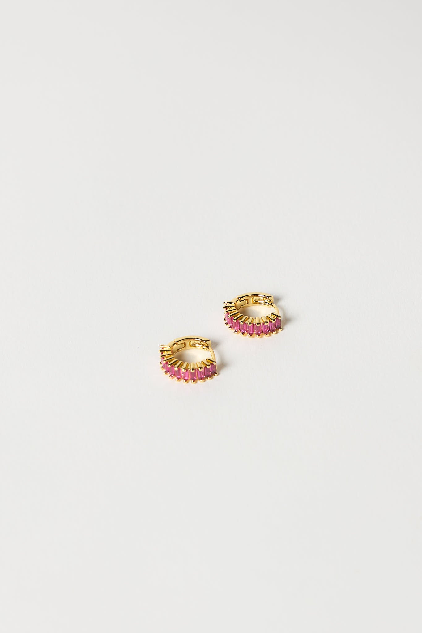 Ivy Earrings - Fuchsia / Gold - PERTH STOCKIST - AUSTRALIAN STOCKIST - WA STOCKIST - AUSTRALIA STOCKIST - AUS STOCKIST - PERTH BOUTIQUE - WA BOUTIQUE - AUS BOUTIQUE - AUSTRALIA BOUTIQUE