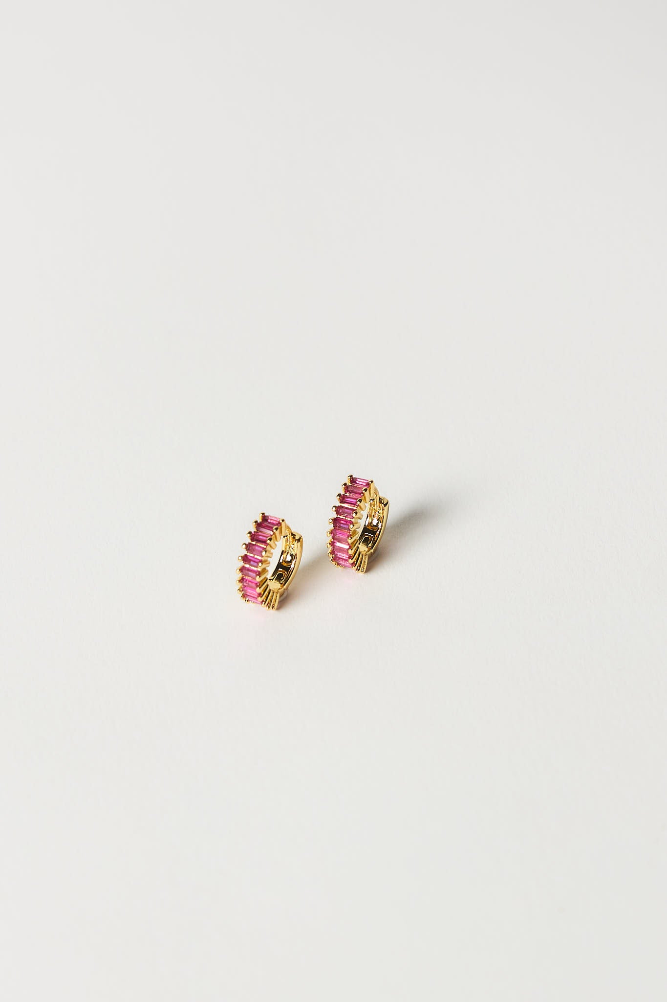 Ivy Earrings - Fuchsia / Gold - PERTH STOCKIST - AUSTRALIAN STOCKIST - WA STOCKIST - AUSTRALIA STOCKIST - AUS STOCKIST - PERTH BOUTIQUE - WA BOUTIQUE - AUS BOUTIQUE - AUSTRALIA BOUTIQUE