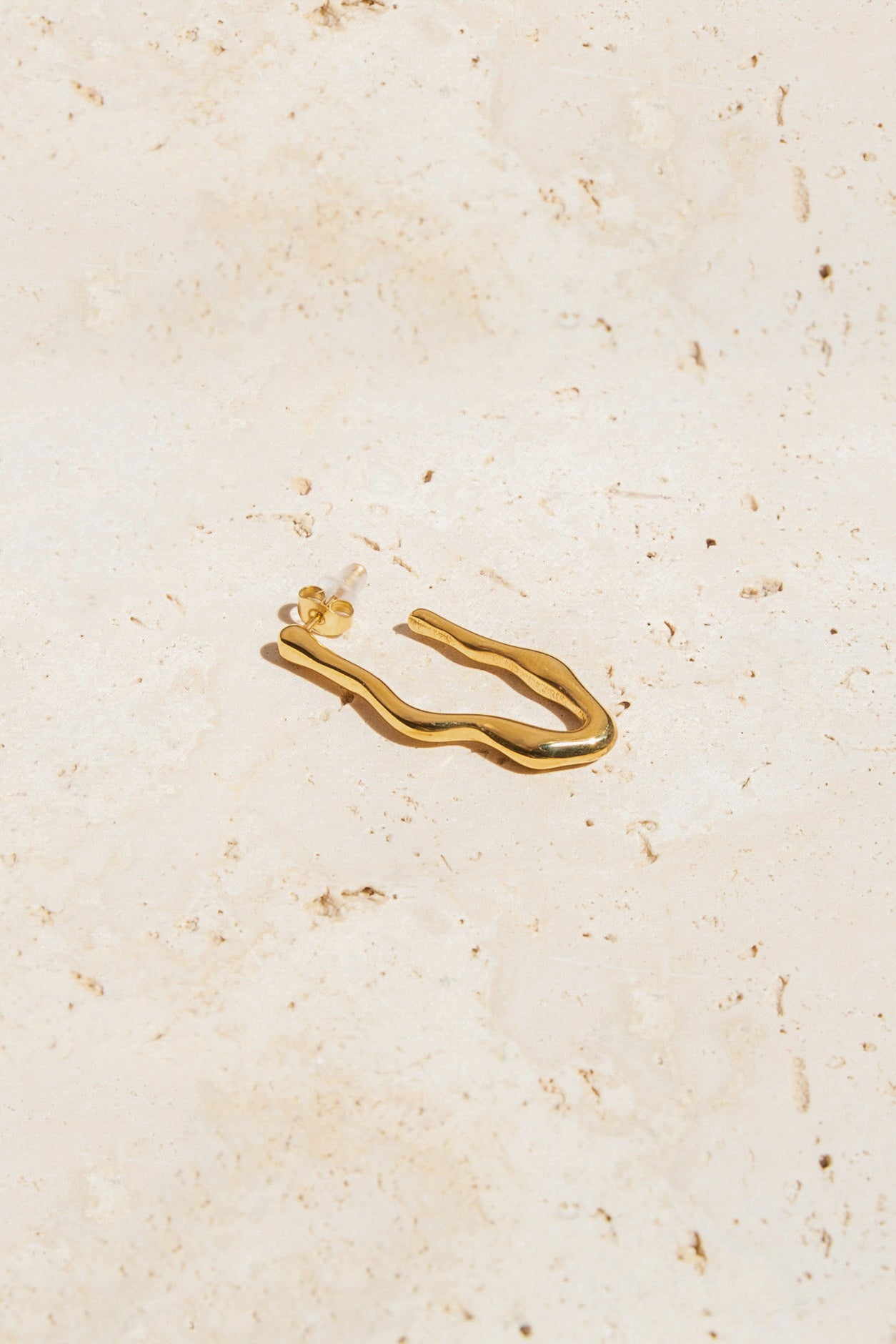 Wave Hoop Earrings - Gold