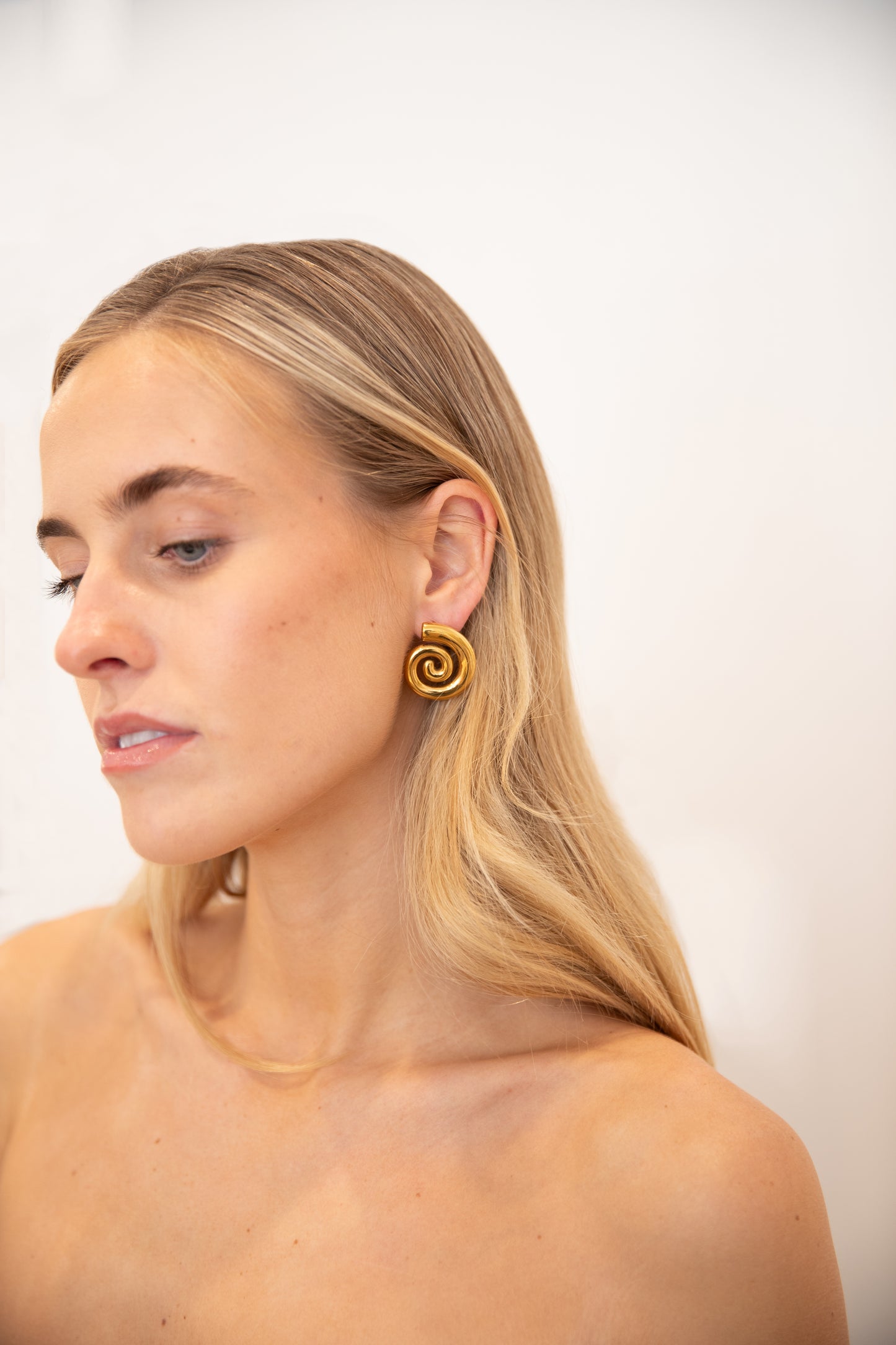 Alma Earrings - Gold