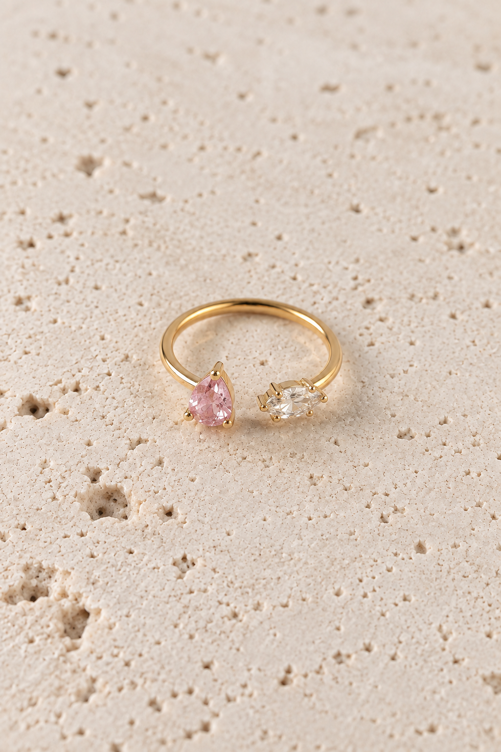 Delilah Ring - Gold / Pink