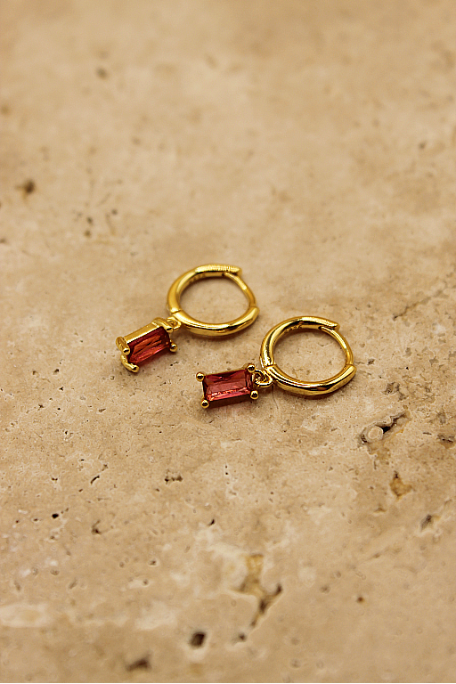 Leah Drop Earrings - Fuchsia / Gold