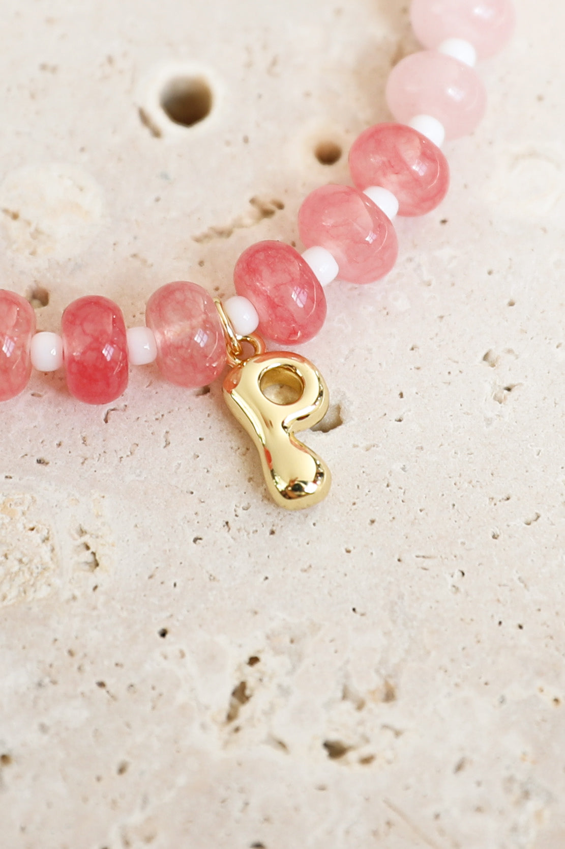 Billie Initial Necklace - Gold