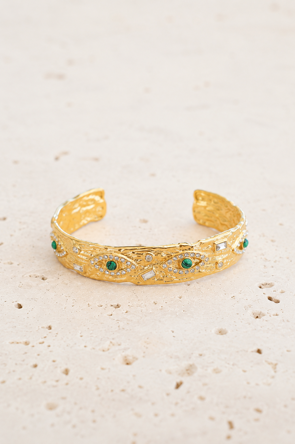 Isla Cuff Bracelet - Gold