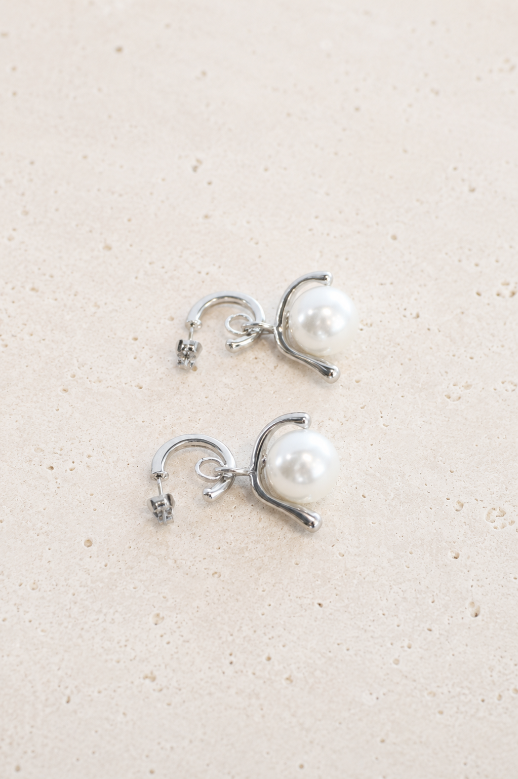 Mila Earrings - Silver