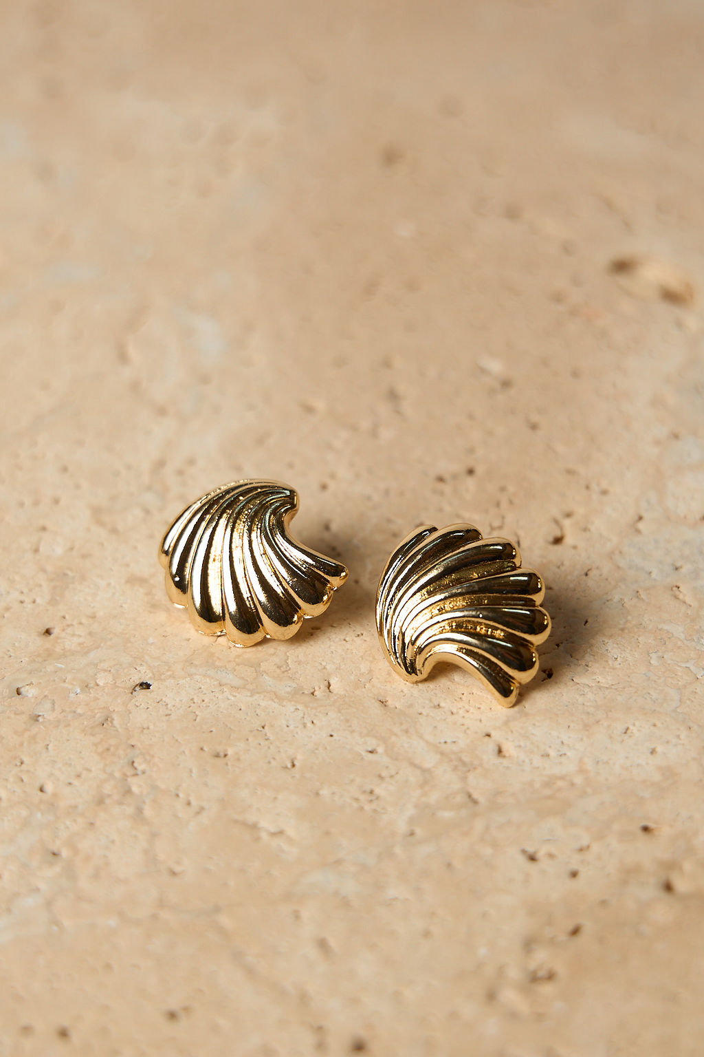 Livvy Stud Earrings - Gold