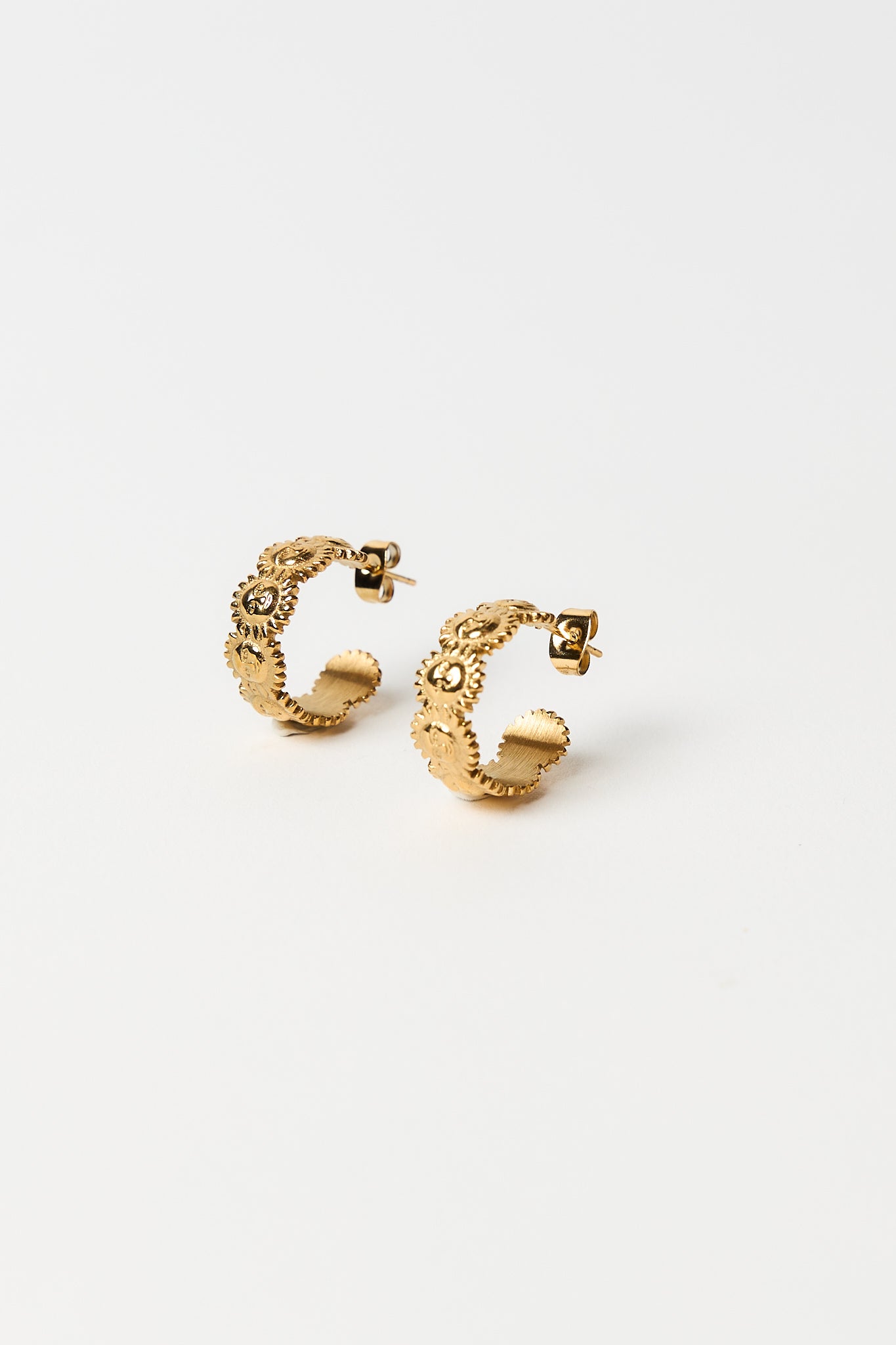 Eliana Hoop Earrings - Gold