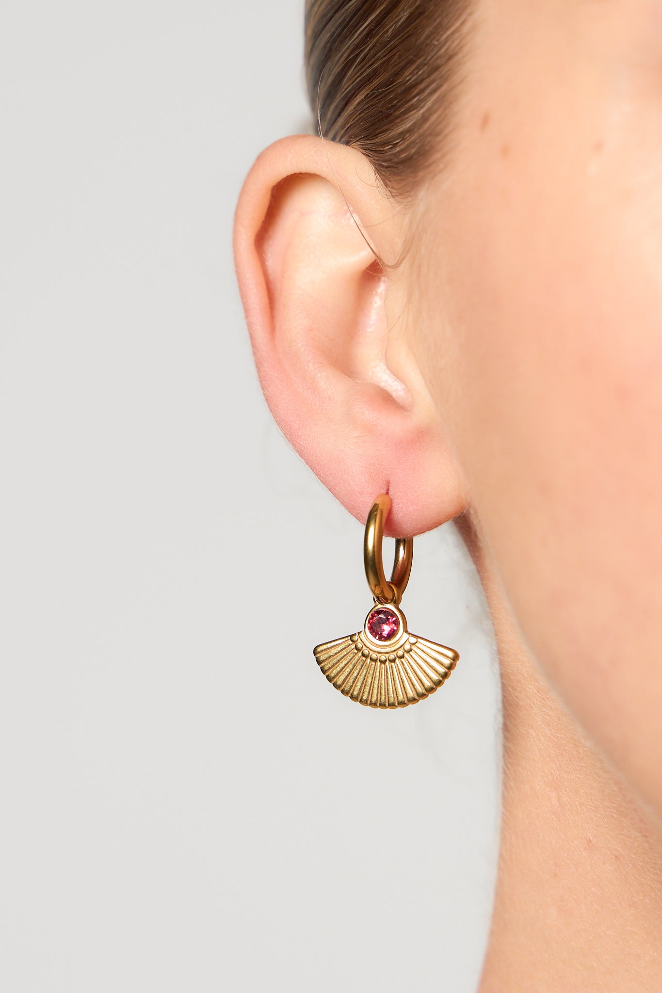 Mason Earrings - Gold / Fuchsia