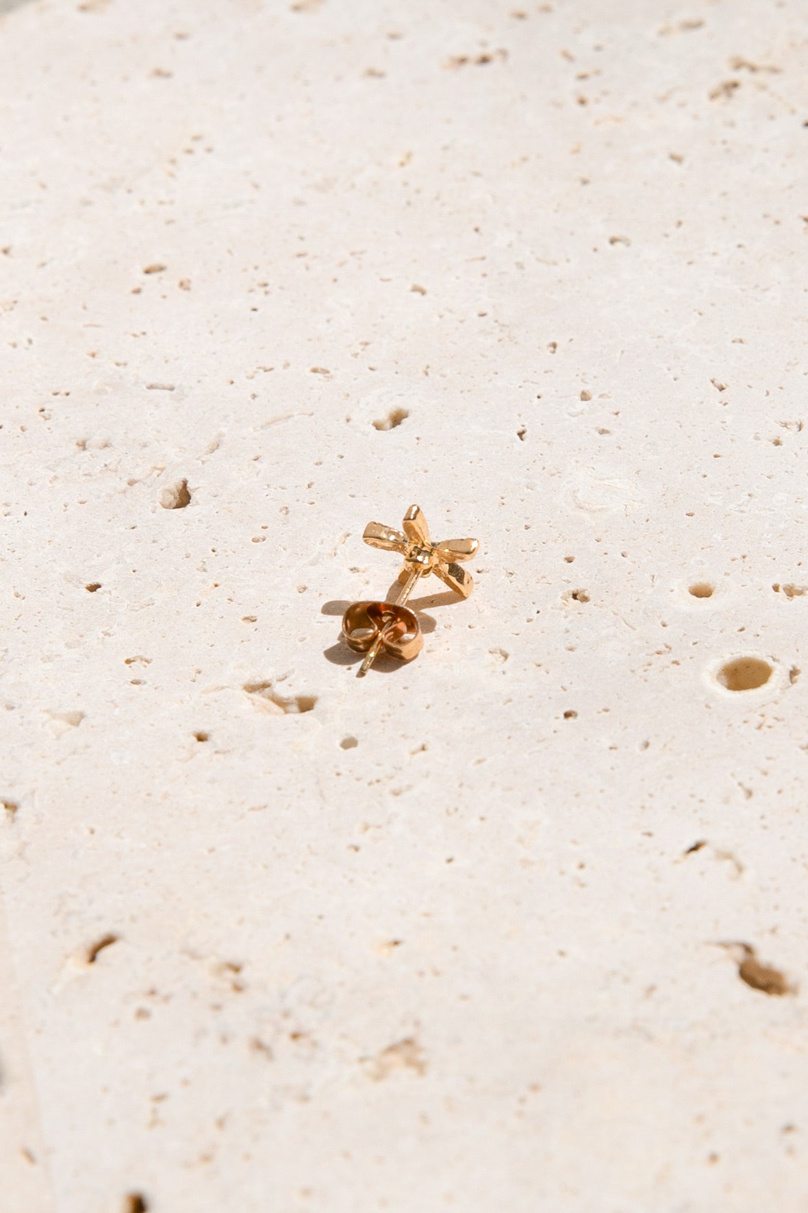 Echo Starfish Stud Earrings - Gold