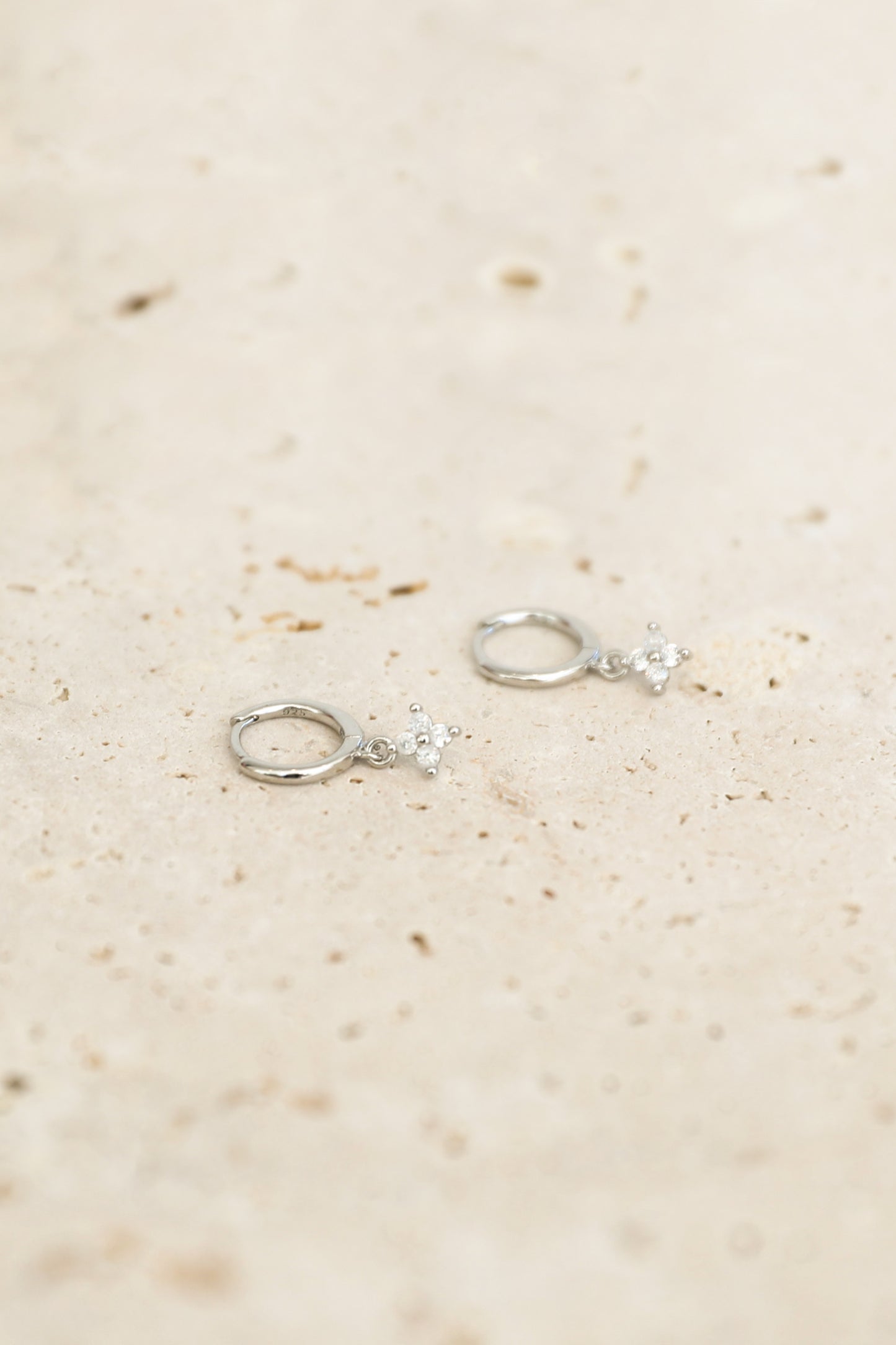 Jessie Hoop Earrings - Silver