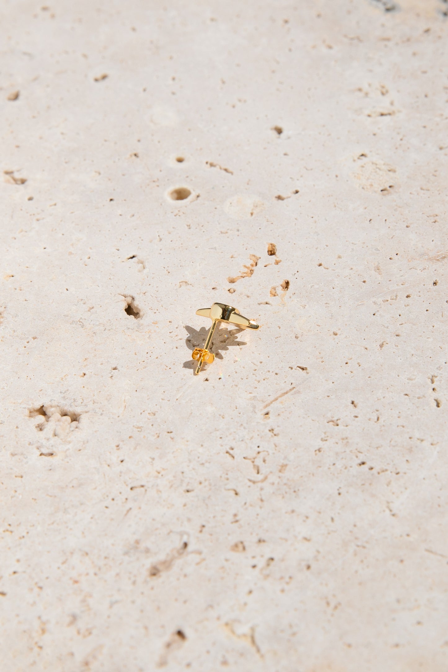 Zae Stud Earrings - Gold