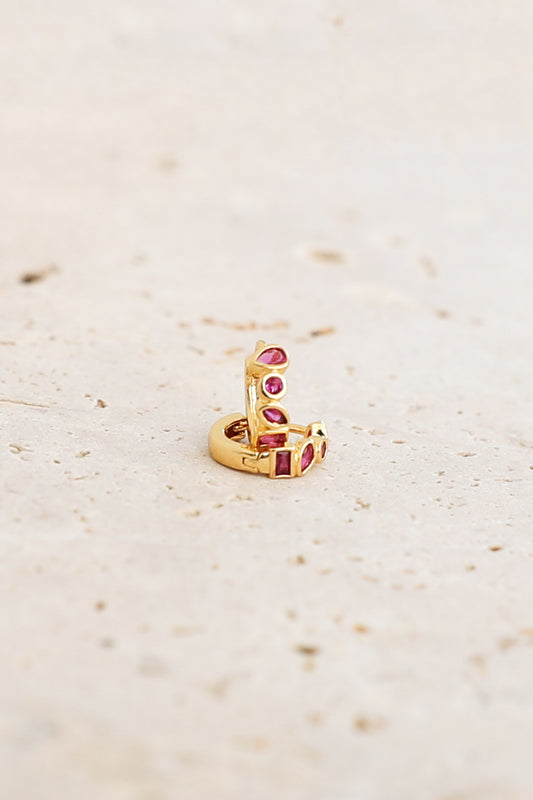 Zoé Huggie Earrings - Gold - Fuchsia
